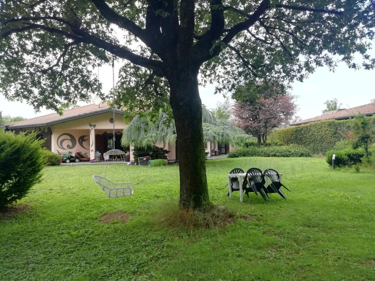 Bed & Breakfast Viadelgolf41 Carimate Bilik gambar