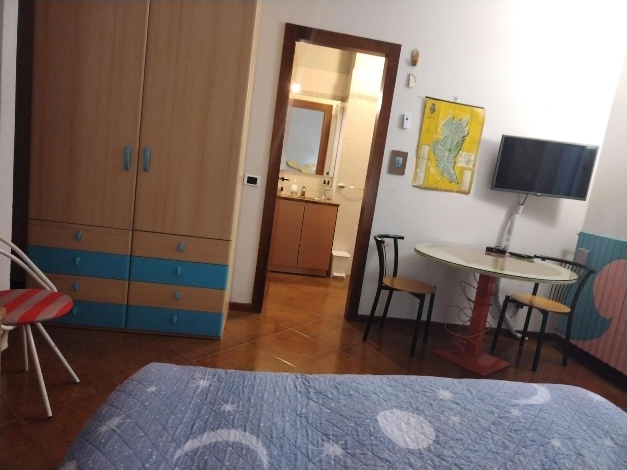Bed & Breakfast Viadelgolf41 Carimate Bilik gambar